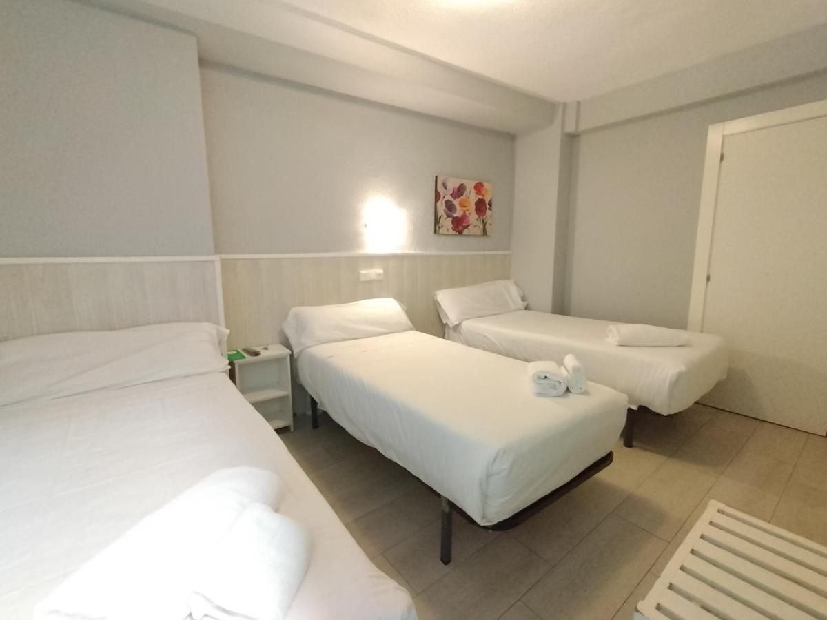 Hostal Albero By Gaiarooms Salamanca Ngoại thất bức ảnh