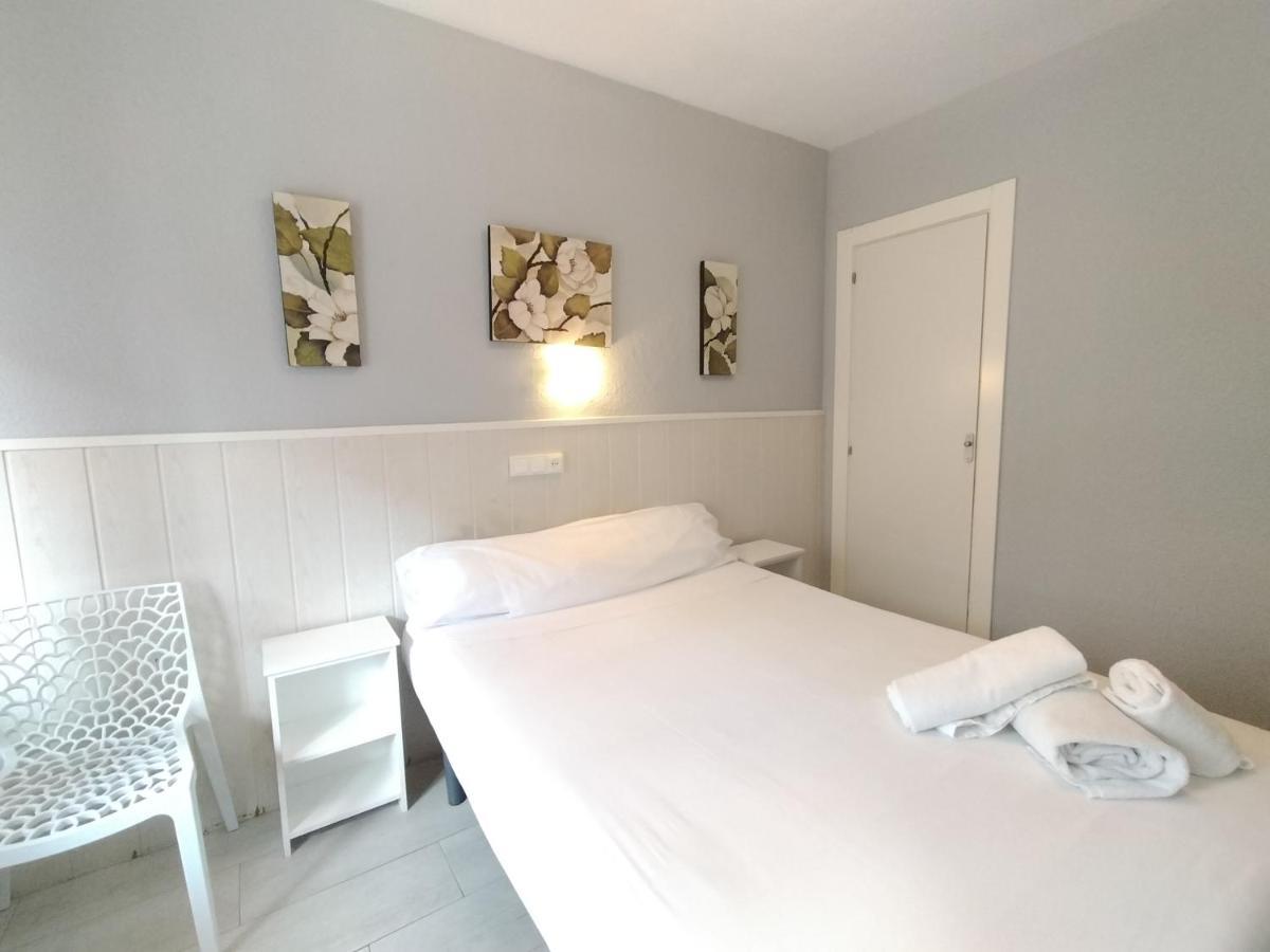 Hostal Albero By Gaiarooms Salamanca Ngoại thất bức ảnh
