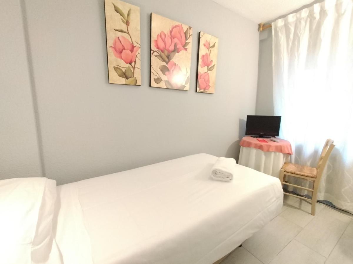 Hostal Albero By Gaiarooms Salamanca Ngoại thất bức ảnh