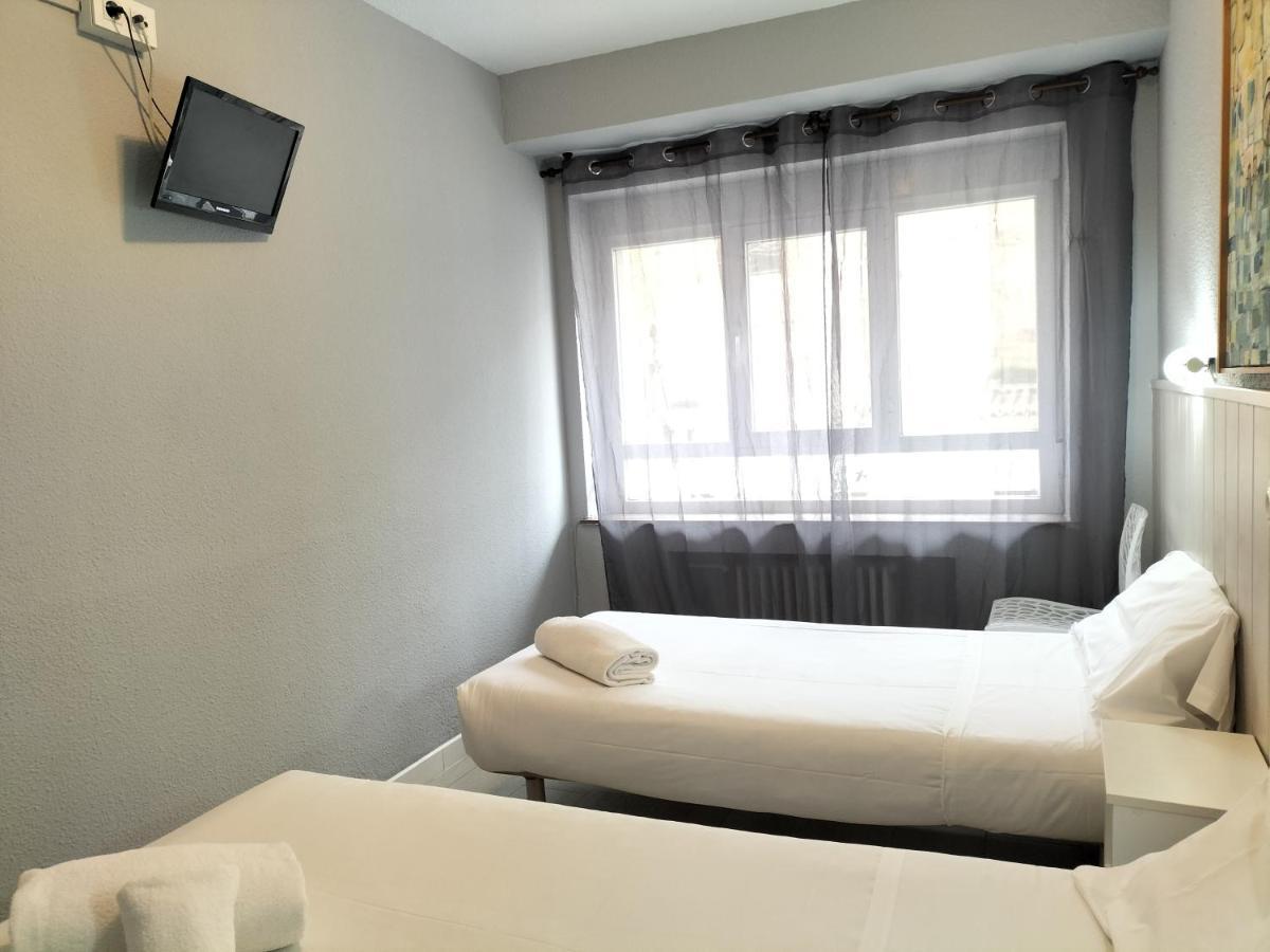 Hostal Albero By Gaiarooms Salamanca Ngoại thất bức ảnh