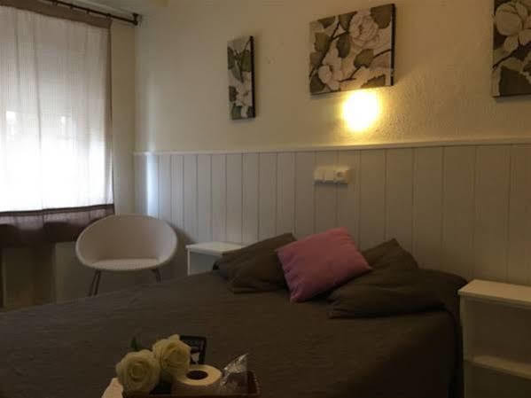 Hostal Albero By Gaiarooms Salamanca Ngoại thất bức ảnh